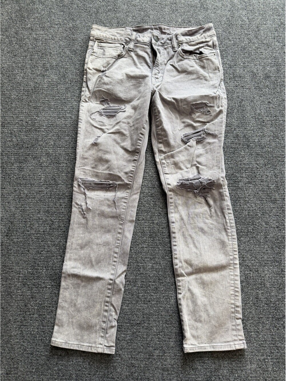 American Eagle Jeans Mens 31x30 Airflex+ Slim Distressed Washed Gray Ripped Y2K